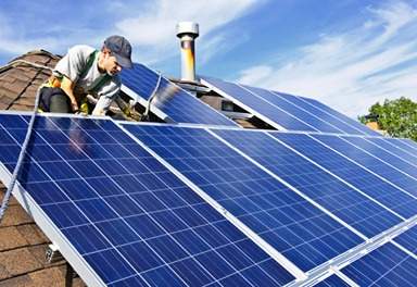 Solar Panel Maintenance: Tips for Maximizing Efficiency and Lifespan